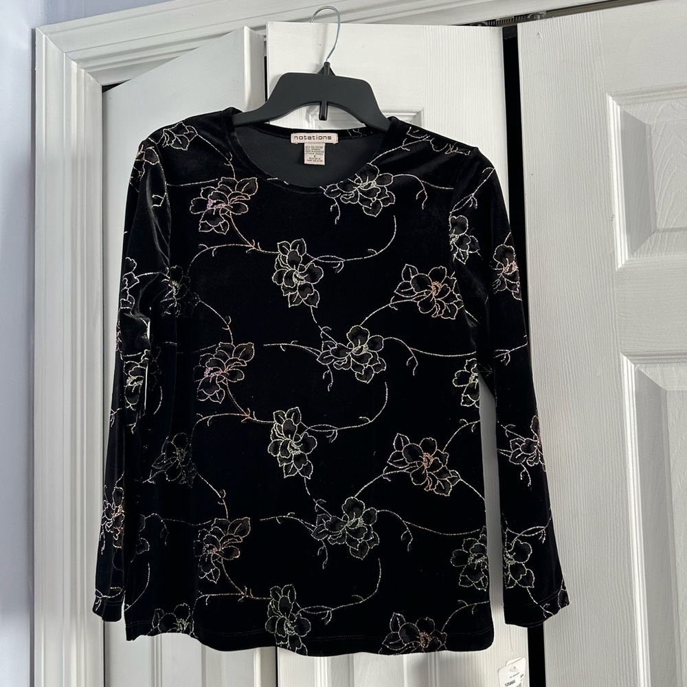 NWT Black Floral Notations Long Sleeve